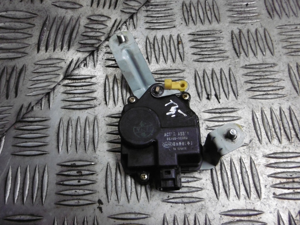 фото №1, Привід кришки багажника hyundai getz