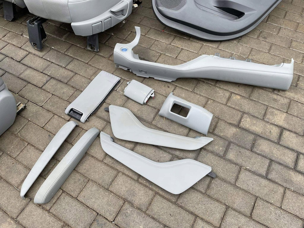 фото №11, Toyota highlander iv сидіння сидіння комплект шкіра 7 осіб лівий правий перед