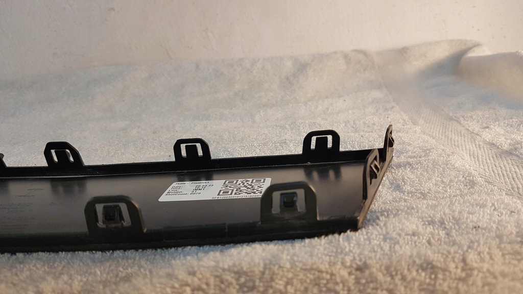 фото №11, Заглушка фаркоп буксировочный tesla model y