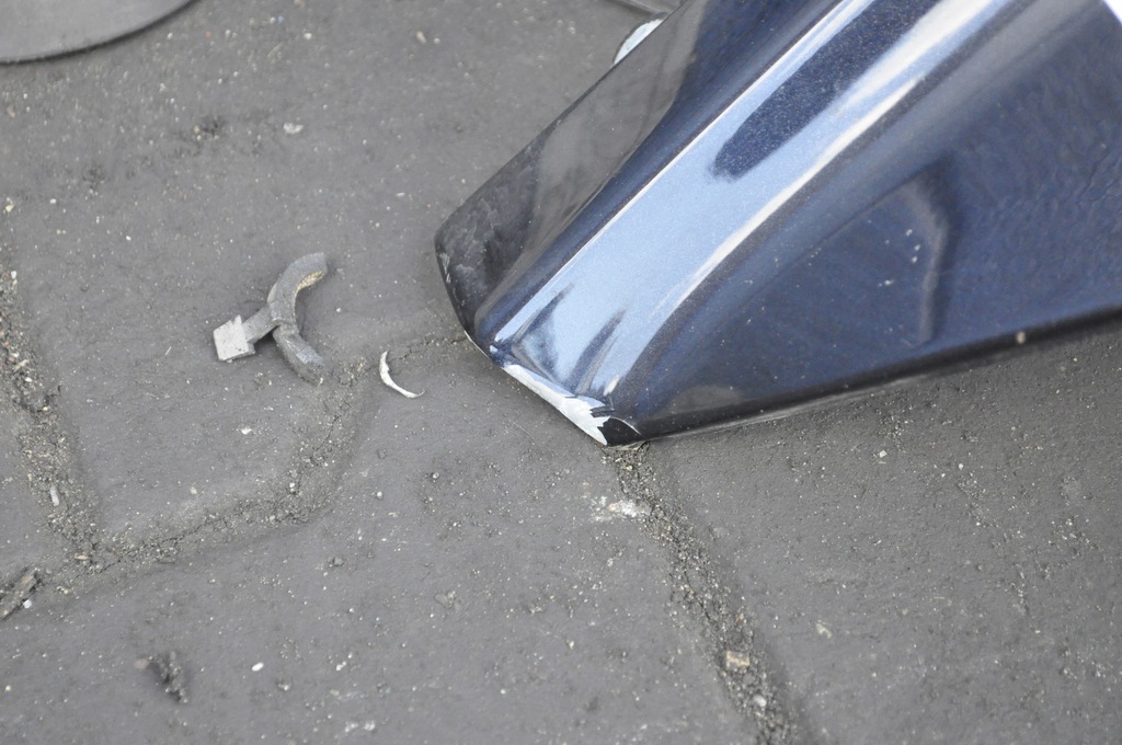 фото №8, Volvo c30 крила лівий перед передній