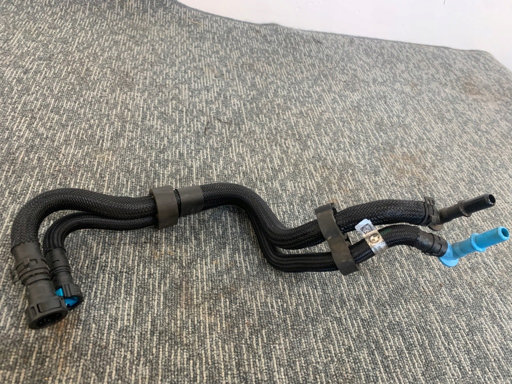 фото №1, Bmw 3 g20 g21 2.0d труба патрубок шланг пального оригінал