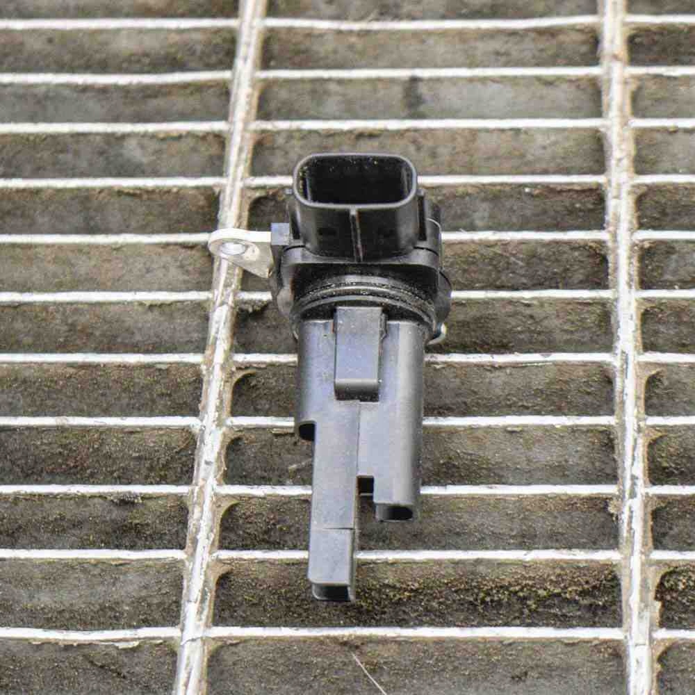 Купить Расходомер lexus rx _l1_ 2220428010 10619947 3.5l 183kw 2014