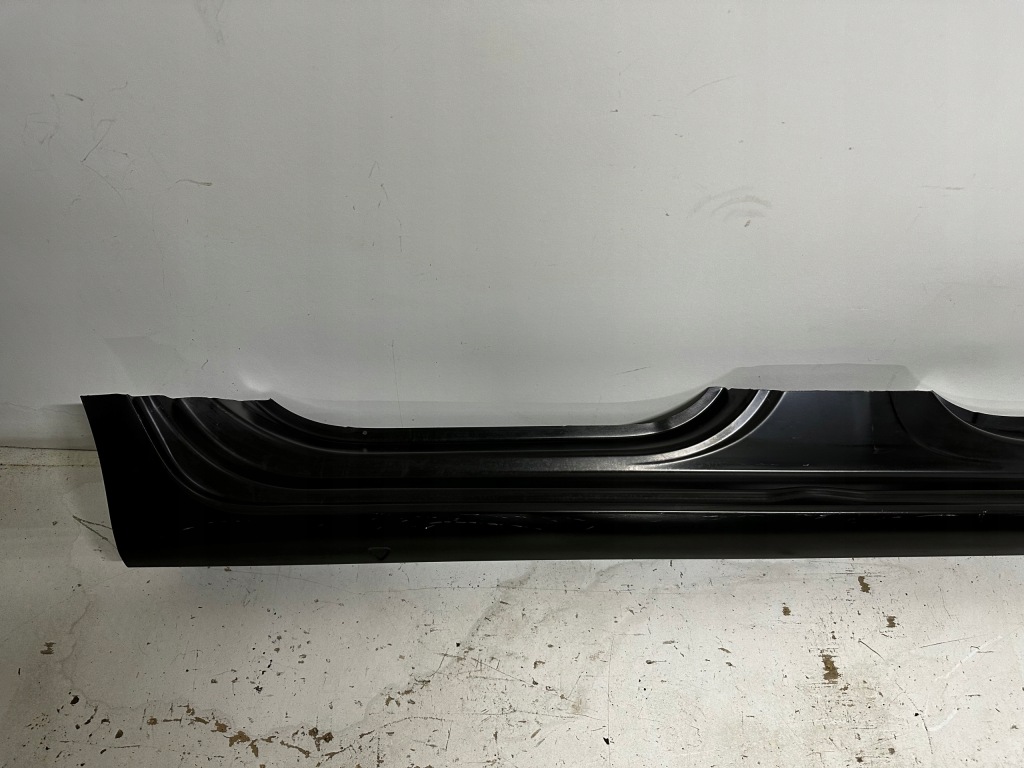 фото №2, Skoda rapid 5j toledo правый порог блок двигателя новый oryg !