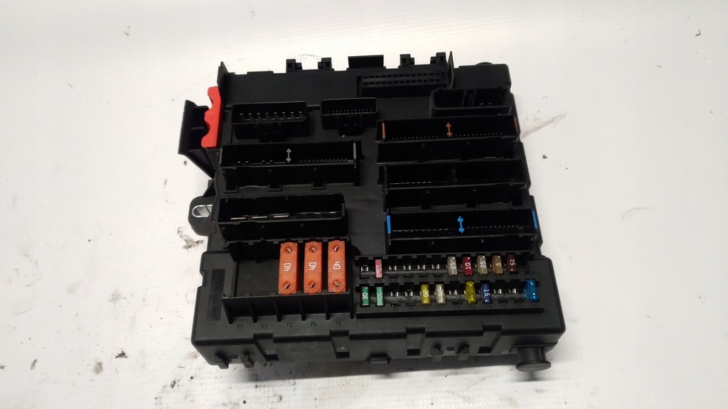 фото №1, Opel vectra c коробка модуль bsi 13112914