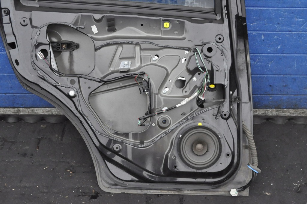 фото №11, Suzuki sx4 двері лівий задня задні