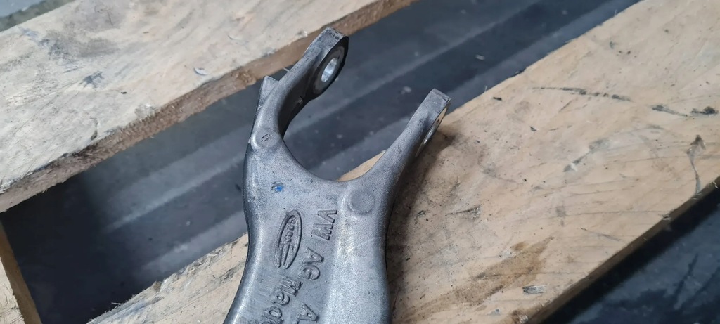 фото №12, S5 8w lift a5 вилка кронштейн амортизатора правый перед 8w0413038h a4 b9 s4