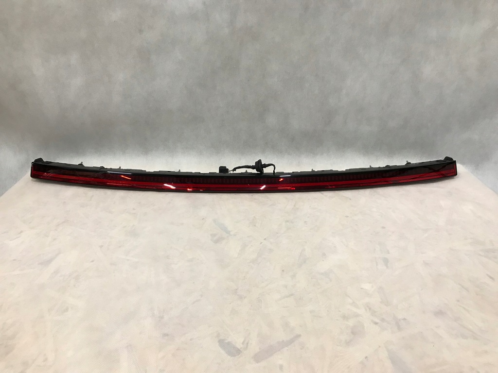 фото №1, Kia ev6 21- лампа задня накладка середня led europa