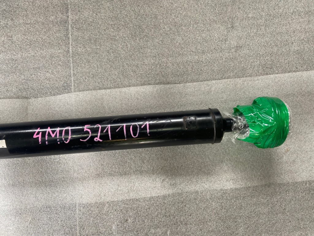 фото №2, Wal приводной audi q7 4m0521101