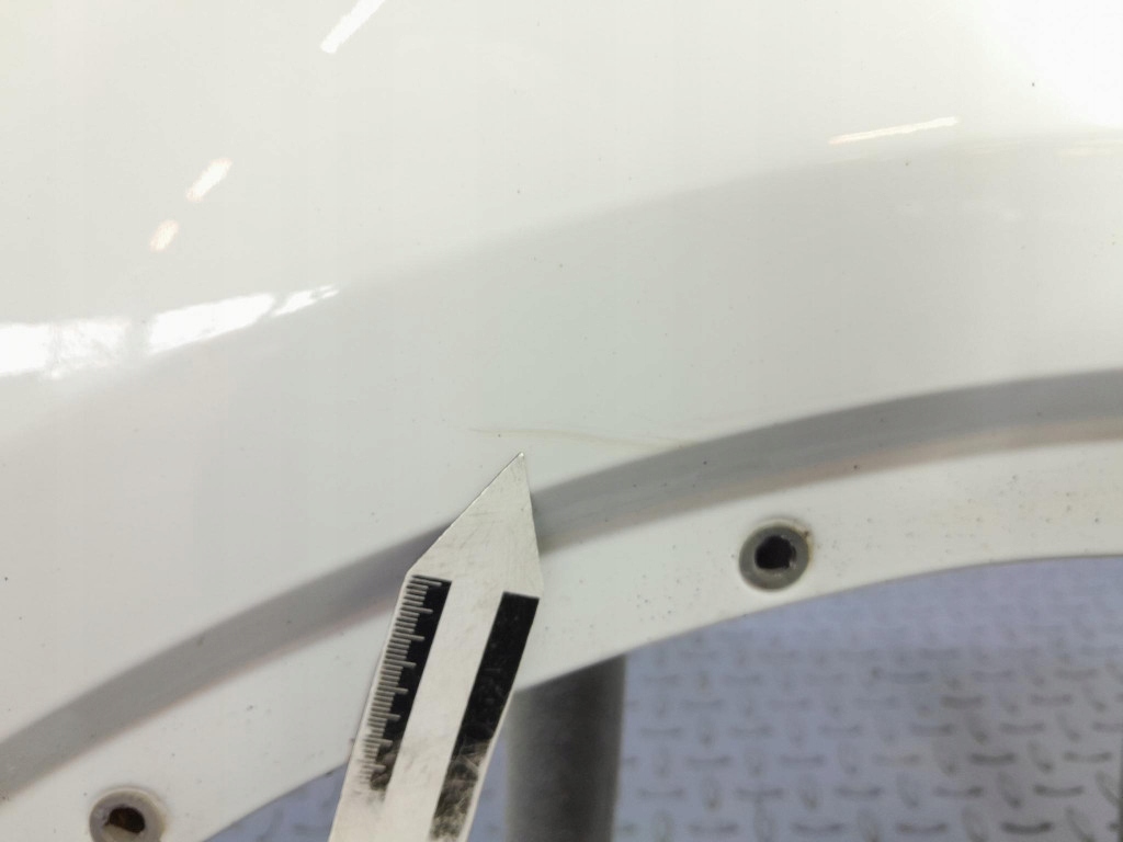 Audi q7 2 4m крыло  перед передний правый  lc9a Недорого