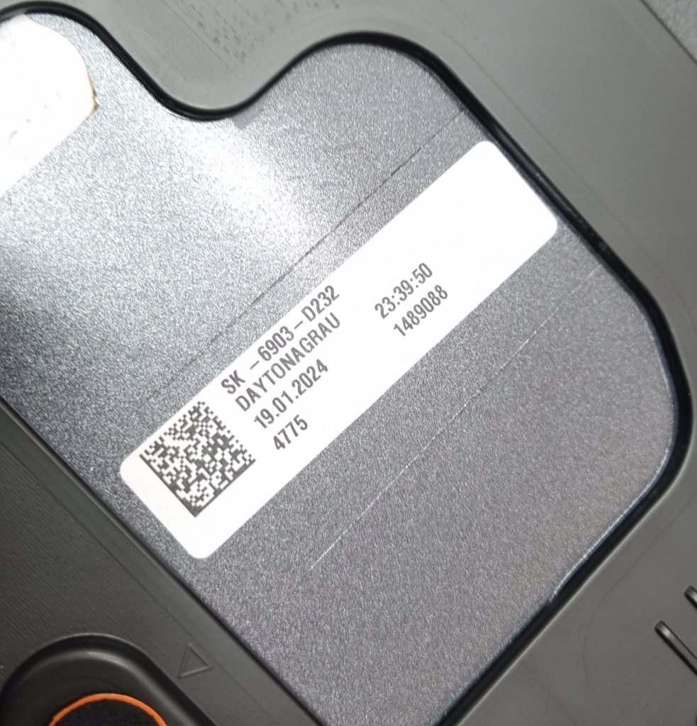 Захист стійка права audi q2 81a 81a853378a lz7s Доставка