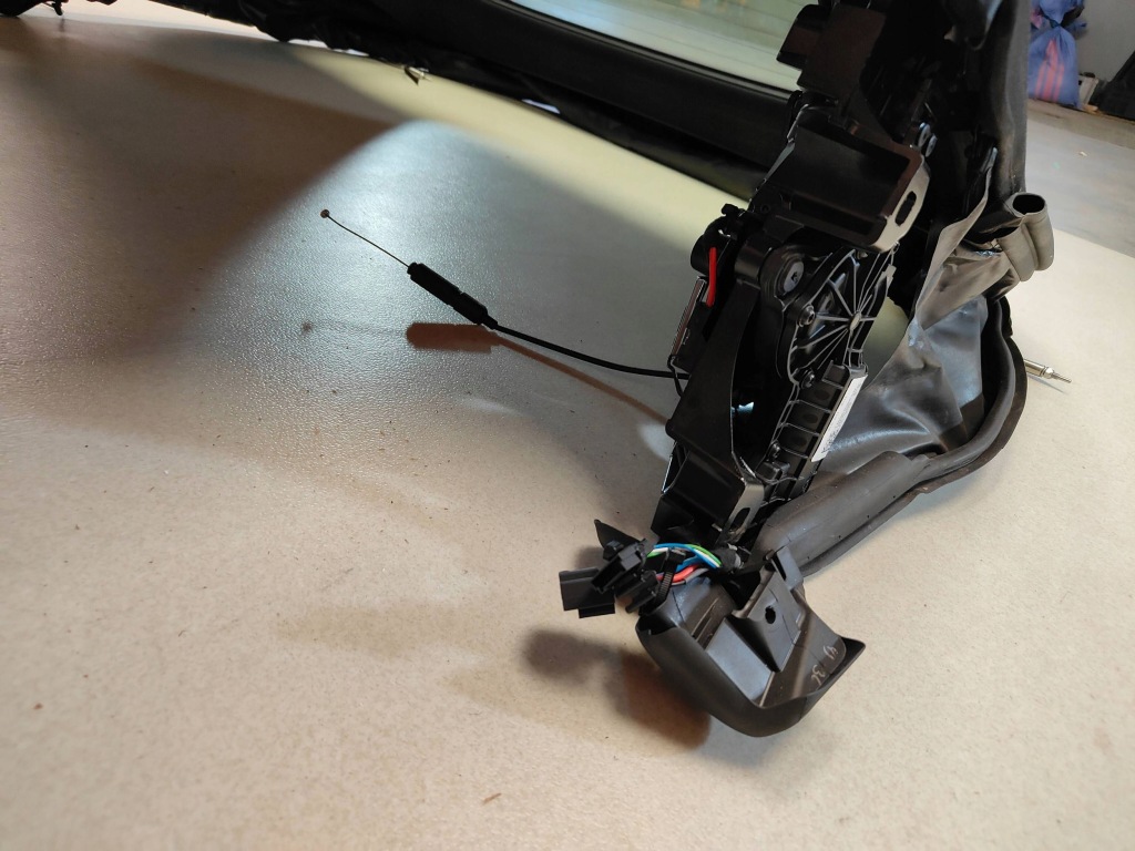 фото №12, Bmw z4 g29 cabrio крыша складной folding soft top чёрный 7452485 kompletny