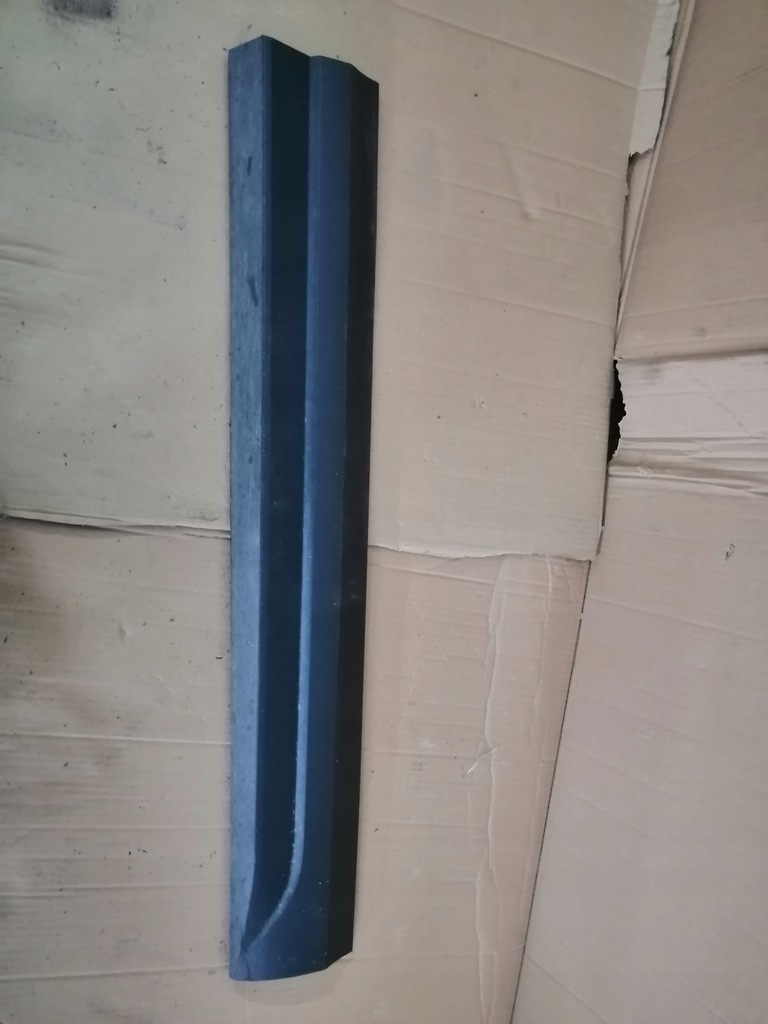 фото №1, Audi q3 молдинг двері правий перед 8u0853960d