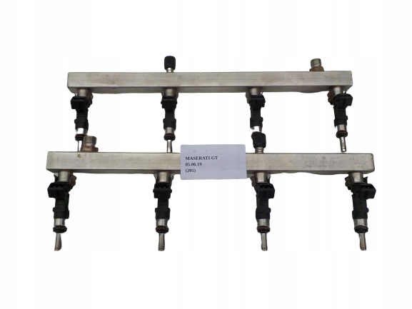 фото №1, Молдинг впрыскная без оснащения maserati granturismo s 4.7