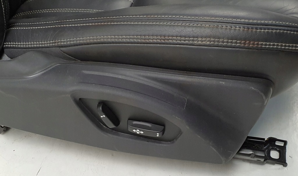 фото №6, Сиденье правый перед с подогревом volvo v60 i europa