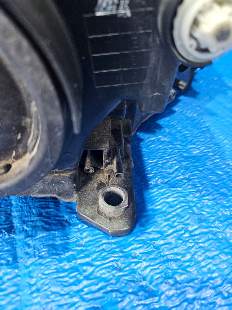 фото №11, Skoda superb 3 iii 15-19 лампа левая перед ксенон led 3v1941015a