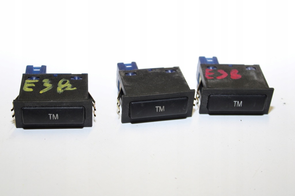 фото №5, Bmw e38 переключатель кнопка tm 8368975