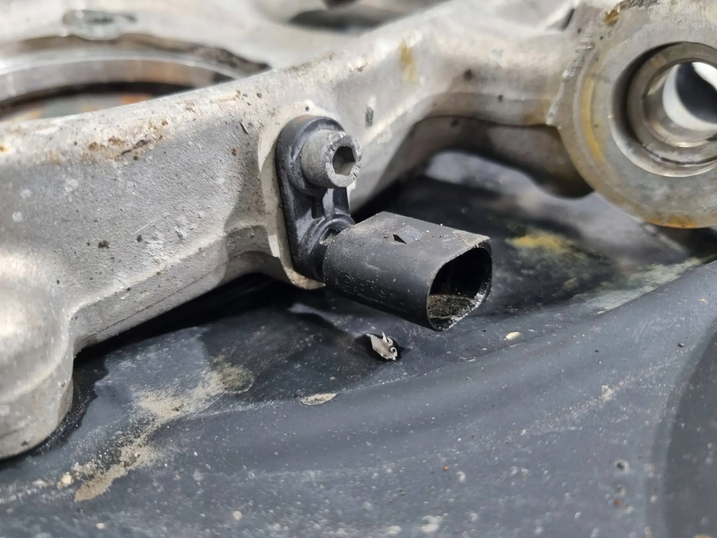 фото №6, Поворотний кулак правий перед 8w0407560 audi a4 b9 a5 8w