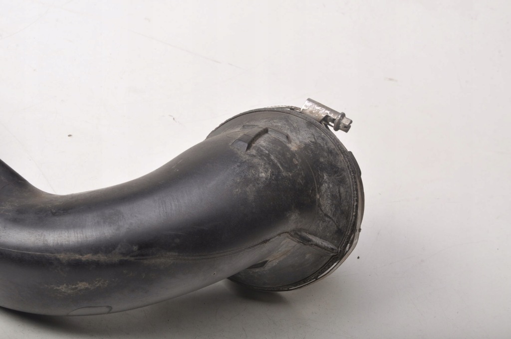 фото №6, Land rover discovery v l462 3.0 td6 труба повітрозабірник повітря fpla-9c619-bd