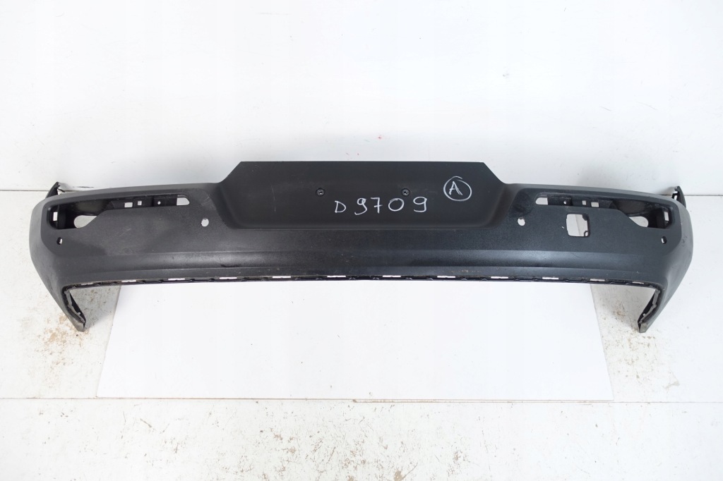 фото №1, Volvo xc40 ii бампер спойлер задняя 2017- 31449333