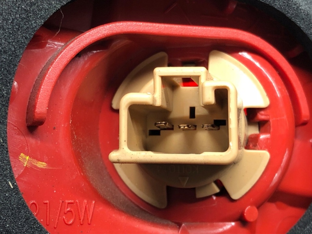 фото №4, Лампа правый задняя mitsubishi lancer viii хэтчбек