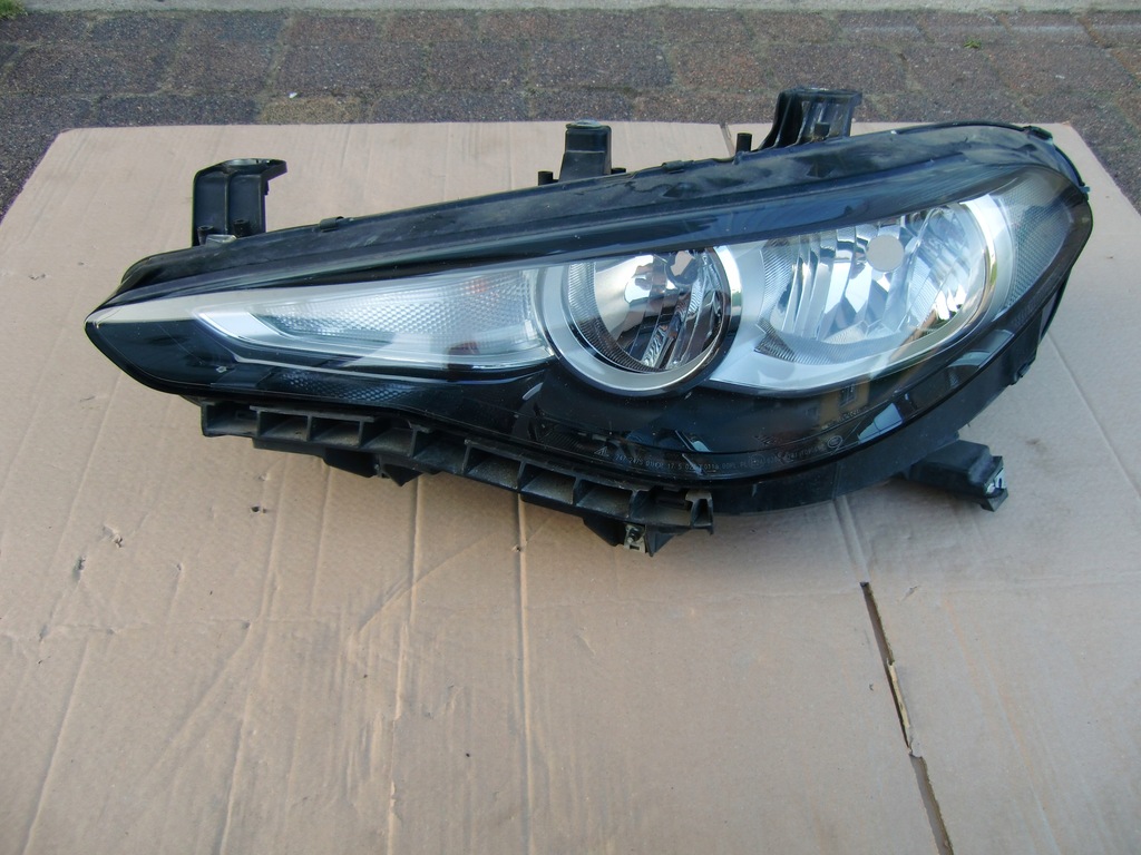 фото №1, Лампа левая обычная alfa romeo giulia ładna