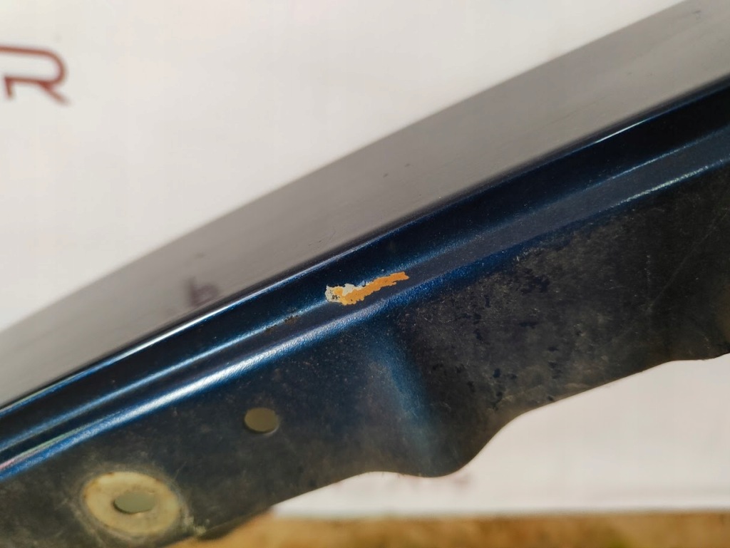 Крило правий перед chrysler 300c Зі Шроту