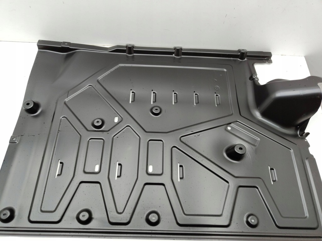 Защита передняя подвеска перед сторона левая volkswagen crafter 7le825217 Недорого