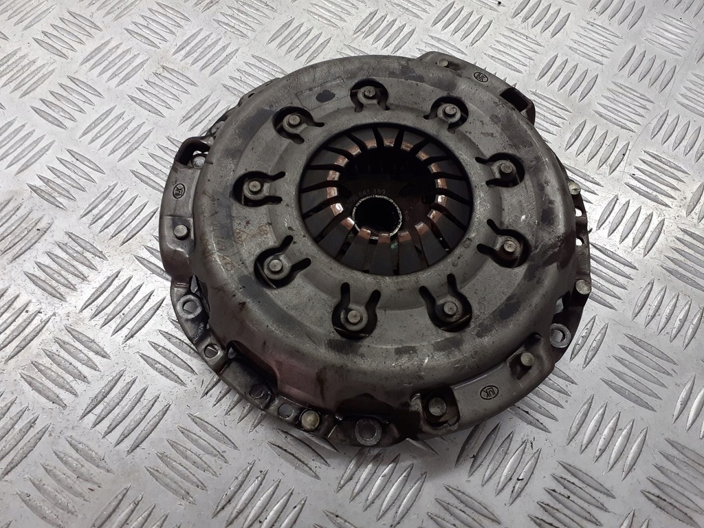 фото №1, Прижим сцепления с диск dacia duster 1.6 16v