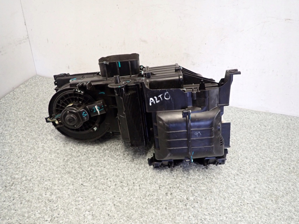 фото №1, Suzuki alto 09- pixo корпус отопителя