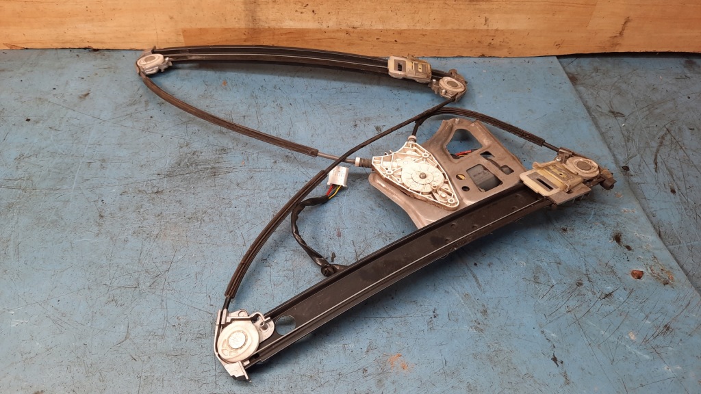 фото №1, Подъемник стекло перед левый mercedes w220 s-klasa