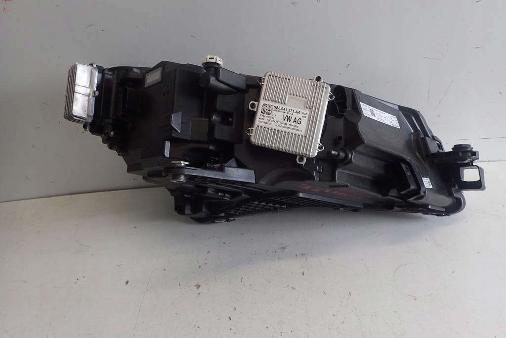 Фара перед левая skoda superb 3 рестайлинг  18 full led в Украине