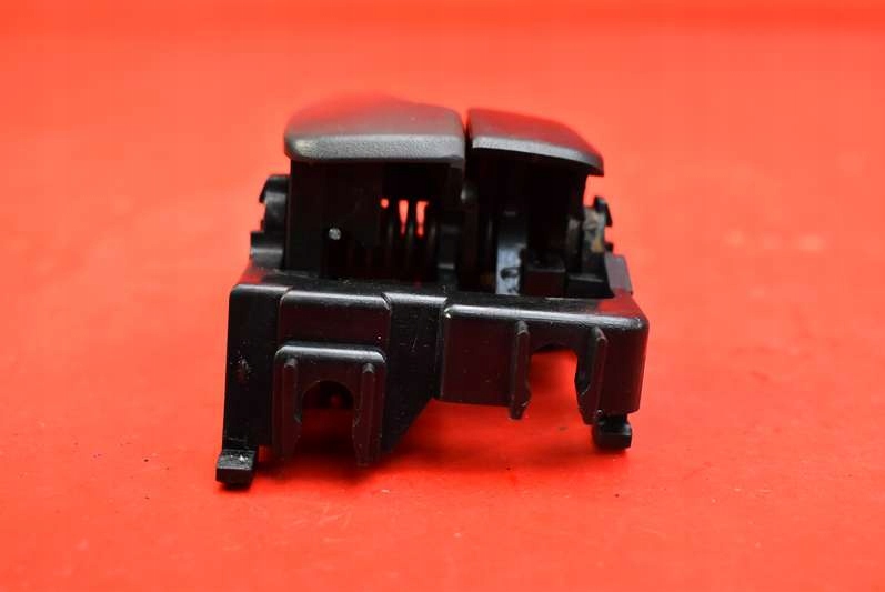 фото №6, Ручка внутренняя правая задняя mitsubishi lancer 7 vii 00-08