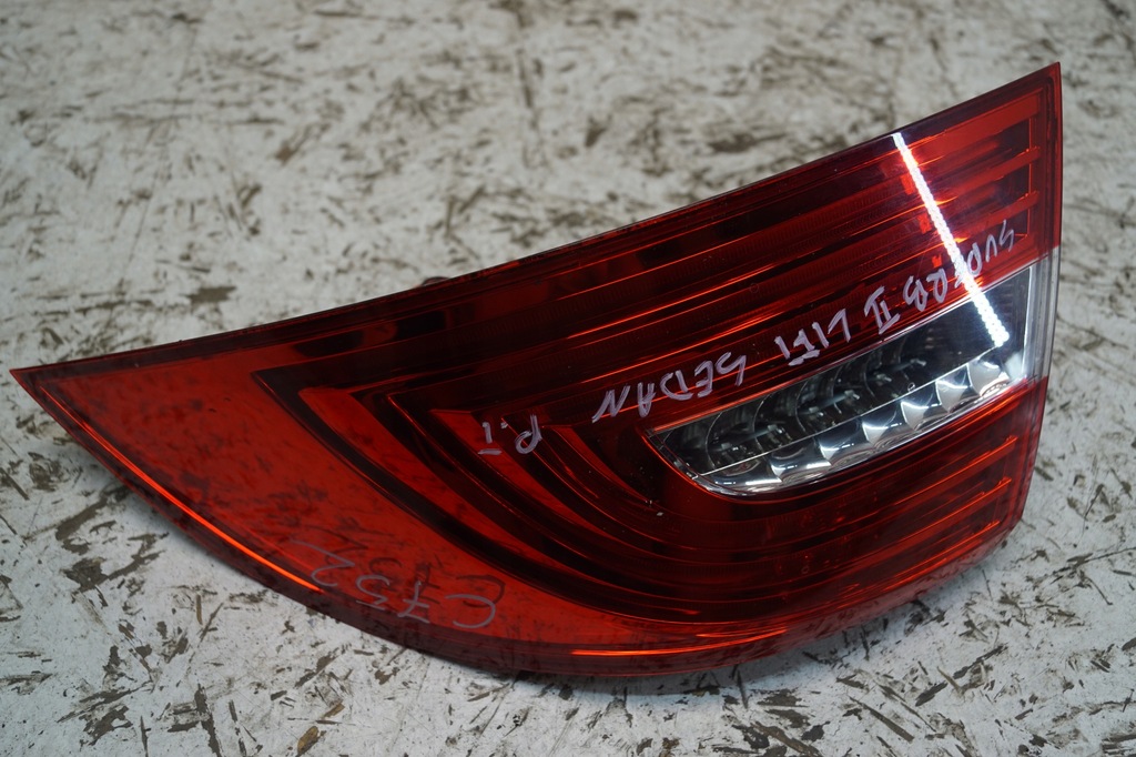 фото №15, Skoda superb ii lift sedan лампа правая задняя