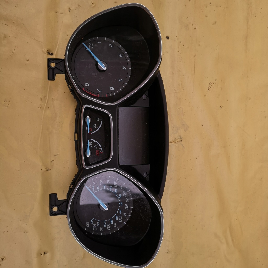 фото №1, Ford c max mk2 счетчик приборы convers focus mk3