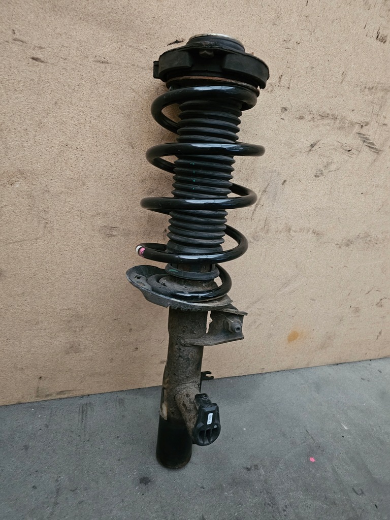 фото №13, Vw scirocco 2.0 tdi 08-14 амортизатор левый перед активный масляный