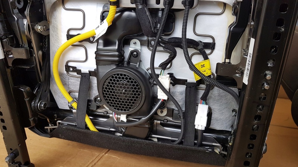 фото №11, Обивка сиденья сиденье салон niro electric 2021