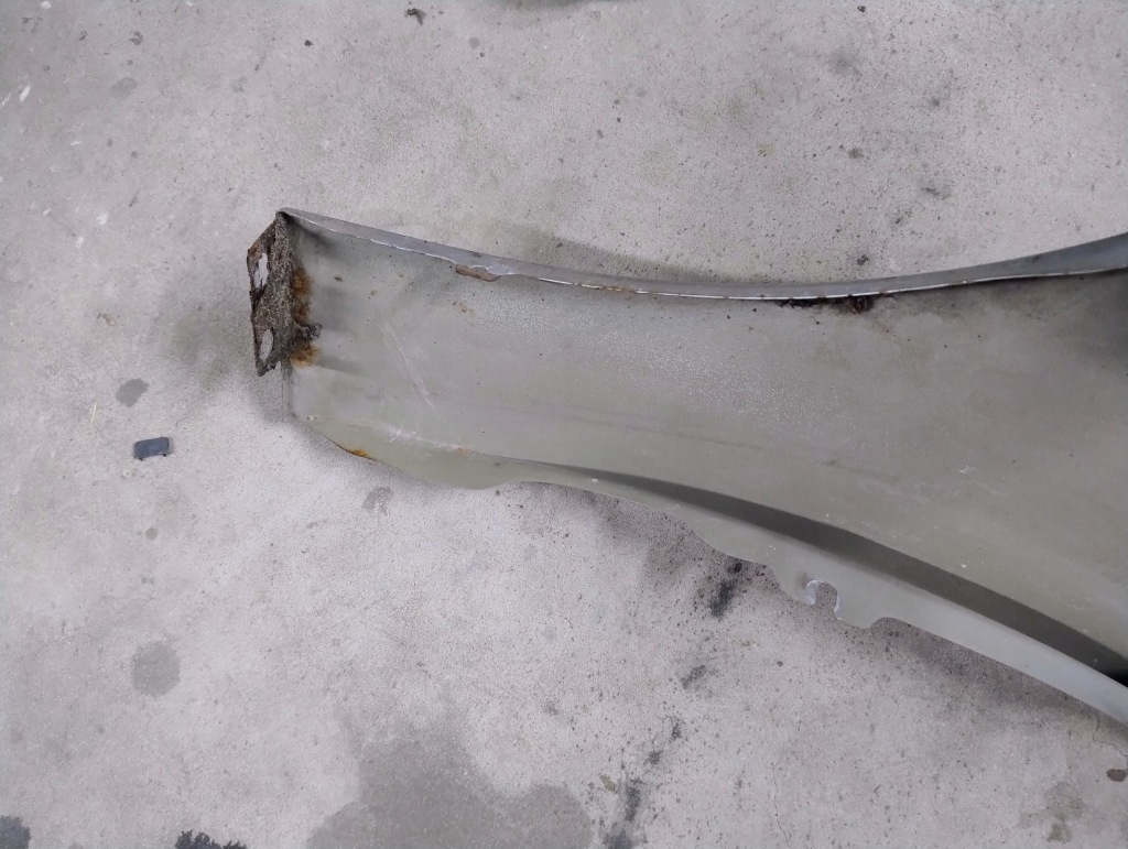 Крыло  правый  перед передний opel astra j z176 Недорого