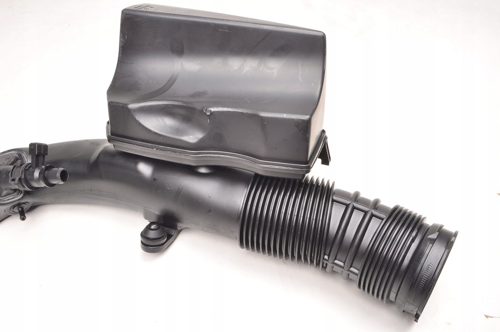 фото №10, Volvo xc70 ii 2.4 d5 205km труба воздухозаборник воздуха 31657655