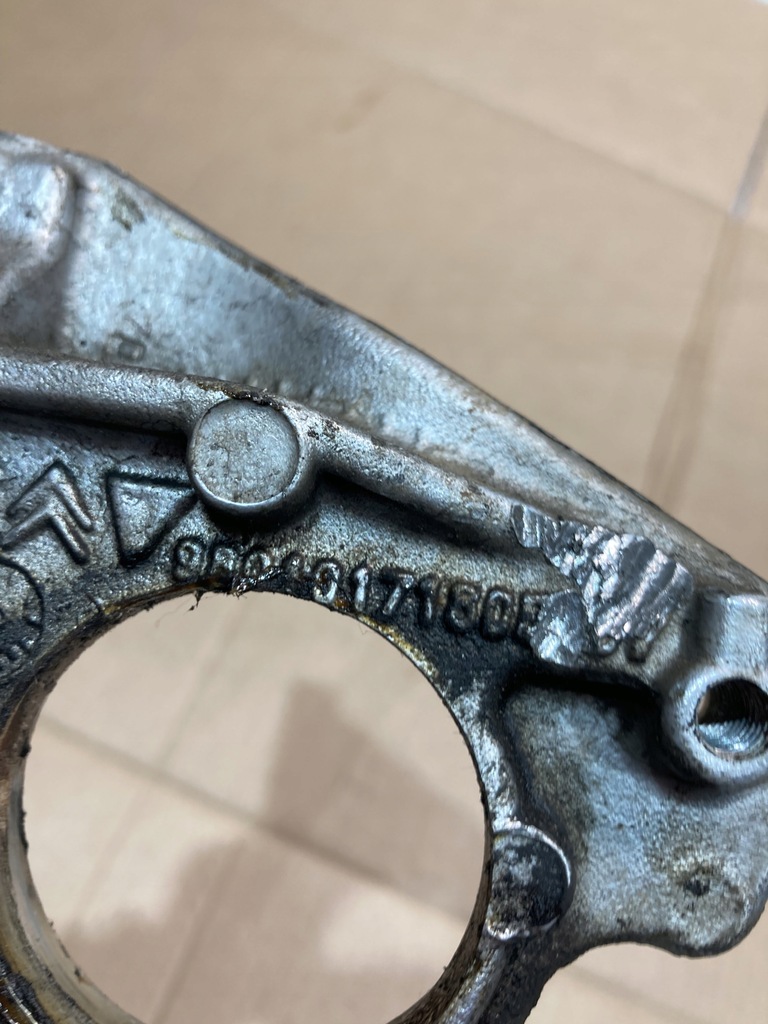 фото №1, Опора полуось c4 grand picasso ii