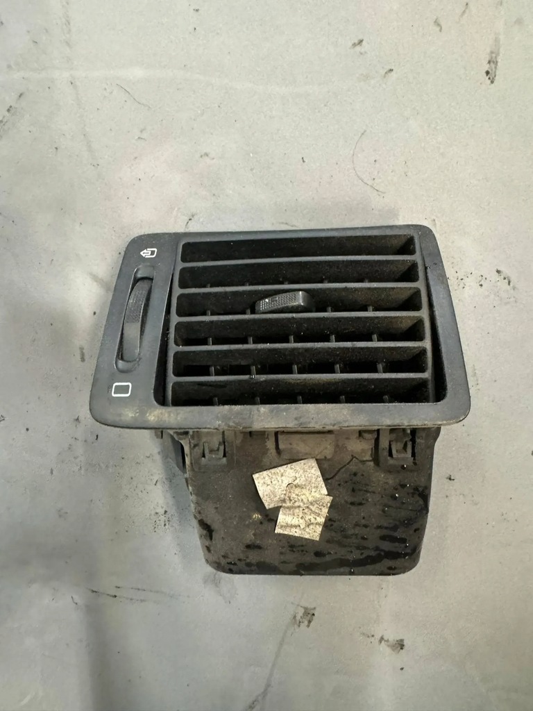 фото №1, Решітка обдув права citroen jumpy 9634498977