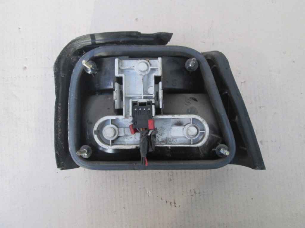 фото №2, Alfa romeo 155 лампа задняя левая оригинал