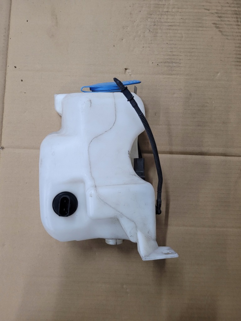 Купити Бачок омивача audi a3 1t0955651a