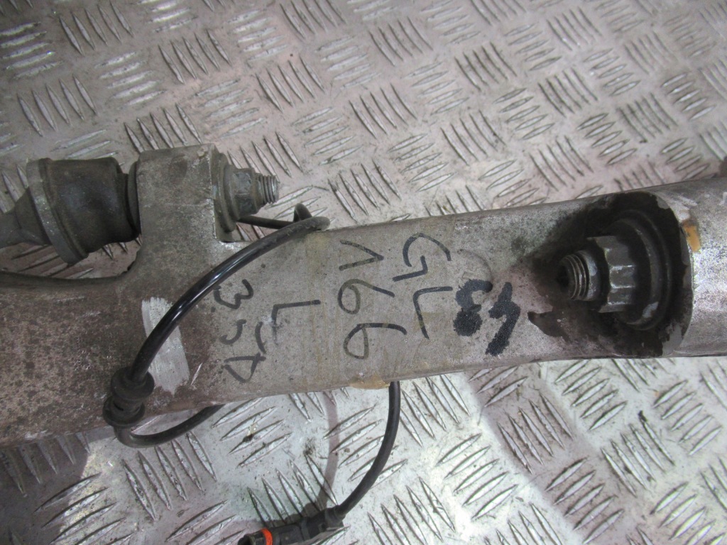 фото №4, Mercedes ml gl w166 3.5 поворотный кулак левая перед 16609
