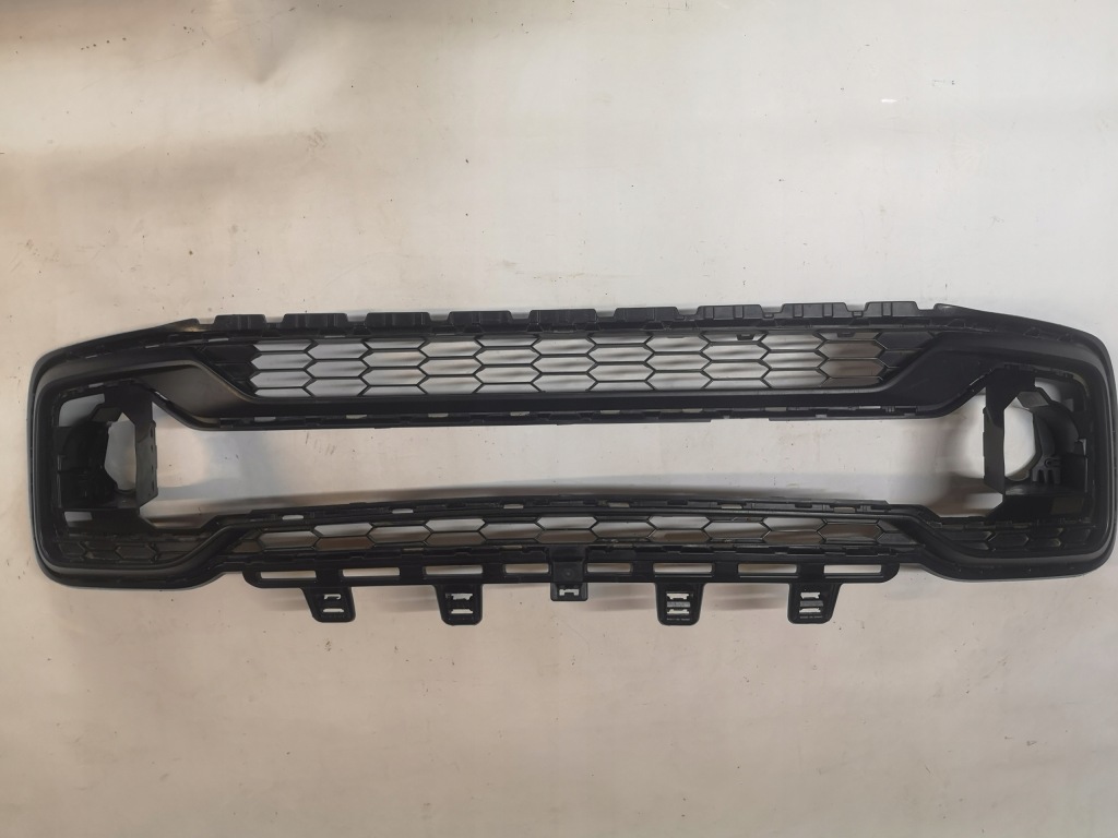 фото №1, Vw up lift - решётка средняя бампера