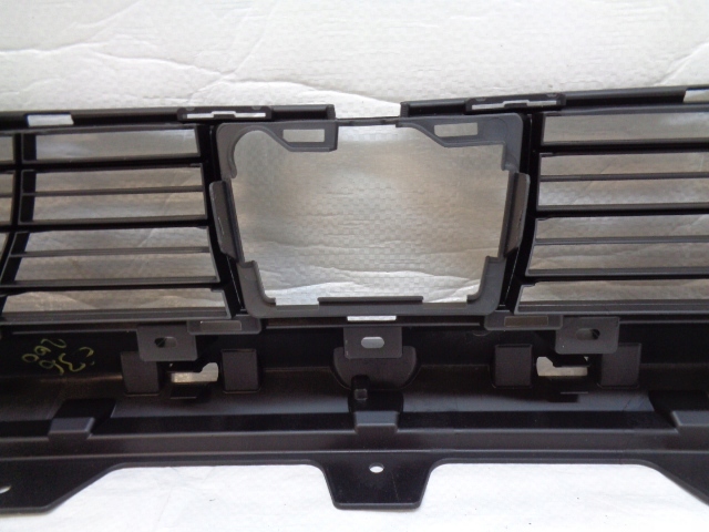 Ds3 crossback решітка решітка радіатора бампера передня нижня Ціна