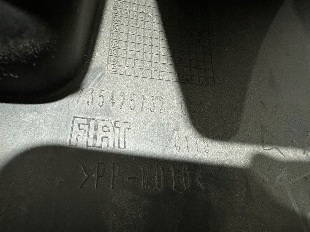 Lancia delta 3 защита консоли панели левая предохранителей европа 735425732 Оригинал