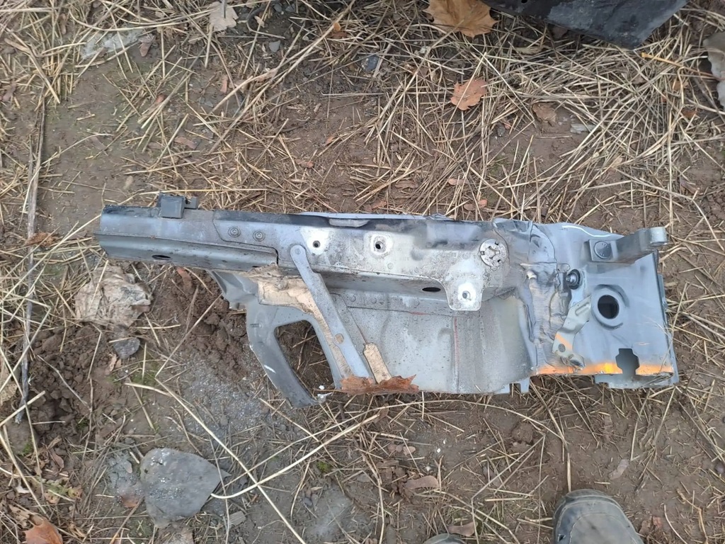 фото №1, Лонжерон передняя левая четверть audi a5 8w