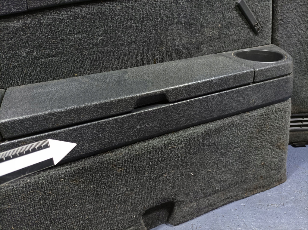 фото №8, Volvo xc90 i lift обивка обшивка багажника правый 7-мест 39861665