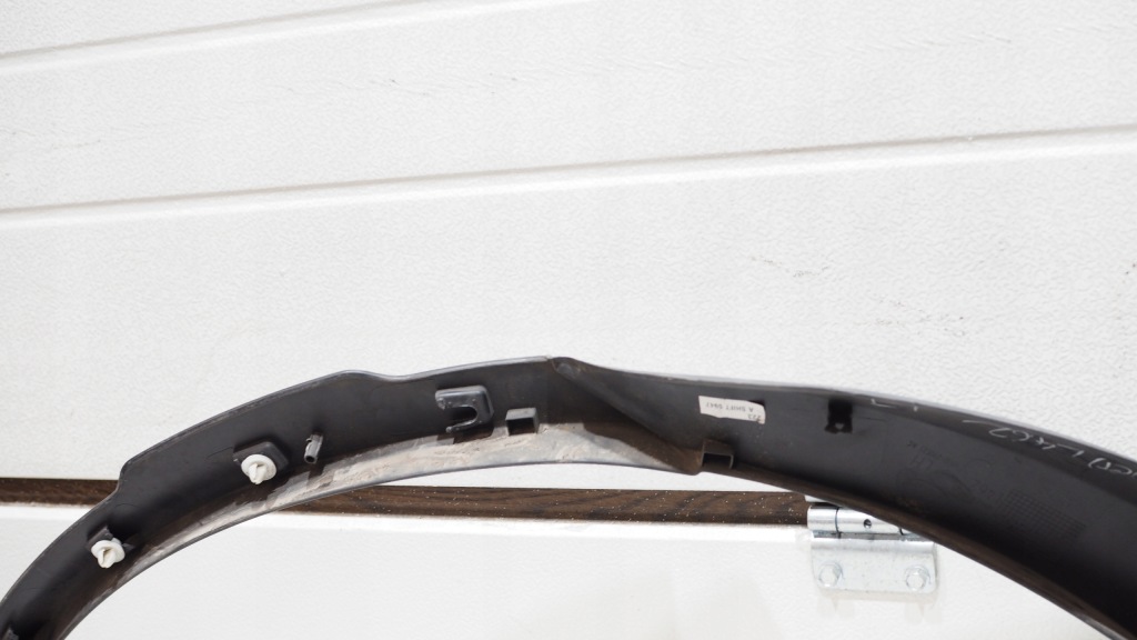 фото №9, Land rover discovery l462 v 16- молдинг левая задняя