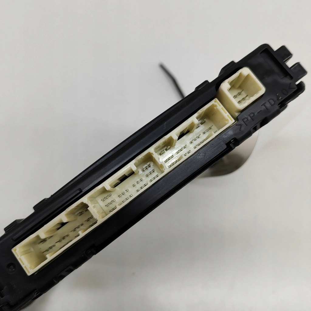 фото №6, Lexus ux 2019 панель кондиціонера